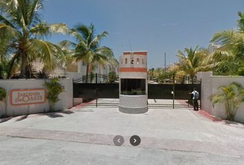 Casa en fraccionamiento en  Sm 77, Los Corales, 77528 Cancún, Q.r., México