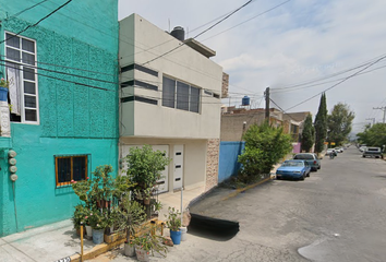 Casa en  Ombules 173, Mz 008, La Perla, 57820 Cdad. Nezahualcóyotl, Estado De México, México