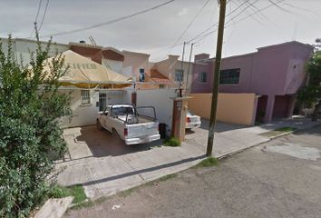 Casa en  Calle Río Danubio 108, Fraccionamiento Loma Bonita, Durango, 34197, Mex