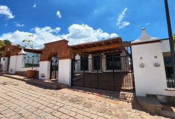 Casa en fraccionamiento en  Tres Estrellas, Ciudad De Guanajuato