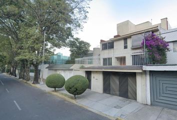 Casa en  Avenida Paseo De La Luz 238, Paseos De Taxqueña, 04250 Ciudad De México, Cdmx, México