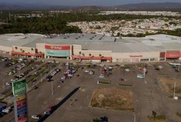 REMATO HERMOSO LOCAL COMERCIAL EN PLAZA PORTAL ACAPULCO $1,670,000. SOLO PAGO DE CONTADO