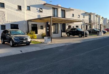 Casa en fraccionamiento en  Punta Caimán 113, Juriquilla, Querétaro, México