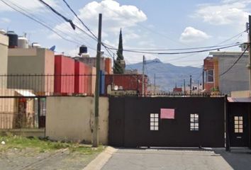 Casa en fraccionamiento en  Los Heroes Coacalco, San Francisco Coacalco, Estado De México, México