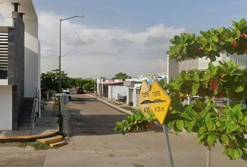Casa en  Valle Catalan, Valle Alto, Culiacán, Sinaloa, México