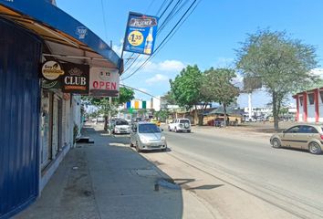 Local en  Cesar Chavez Cañarte, Portoviejo, Ecuador