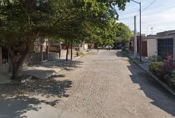 Casa en  Cañaverales, Mirador De La Cumbre Ii, Colima, México