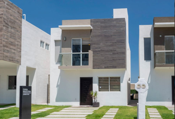 Casa en  Cto. Pedregal Del Río, Pedregal Del Río, Querétaro, México