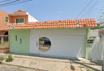 Casa en  Liquidambar, Arboledas, Veracruz, México