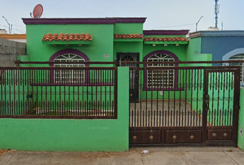 Casa en  Calle Hacienda Del Valle, Valle Alto, Culiacán, Sinaloa, México