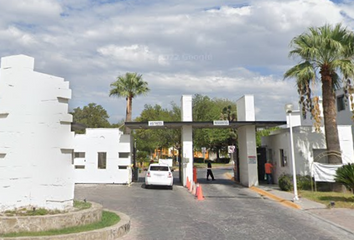 Casa en  Vía Acacia 733, Vivenza, Sin Nombre De Colonia 33, 66470 San Nicolás De Los Garza, N.l., México