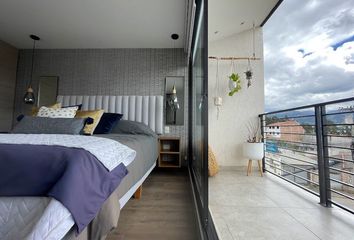 Casa en  3xq2+94w, C. 1 De Septiembre, Cuenca, Ecuador