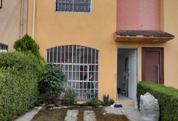 Casa en fraccionamiento en  Paseos Del Valle, Capultitlán, Estado De México, México