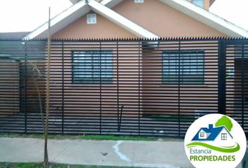 Casa en  Av. Los Nogales 1161, Colina, Chile