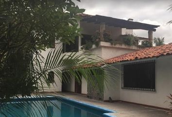 Casa en  Retorno De Las Garzas, Ixtapa Zihuatanejo, Guerrero, México
