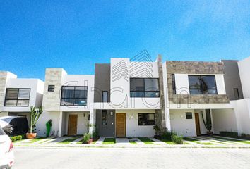 Casa en condominio en  Fraccionamiento Lomas De  Angelópolis, San Andrés Cholula