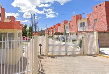 Casa en fraccionamiento en  Jalpan 32, Granjas Banthi, San Juan Del Río, Querétaro, México