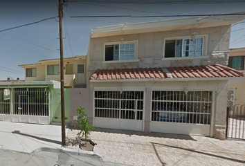 Casa en  Calle Avenida Boca De Entrada, Villa California, Torreón, Coahuila De Zaragoza, México