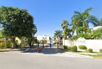 Casa en  Residencial La Castellana, Calle Av Chilam Balam Sm 50, Cancún, Quintana Roo, México