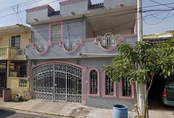 Casa en  Fresnos, Arboledas, Madero, Tamaulipas, México