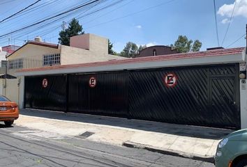 Casa en  Avenida Azcapotzalco, Claveria, Ciudad De México, Cdmx, México