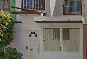 Casa en  Av. Perla 303, San Fernando, Tuxtla Gutiérrez, Chiapas, México