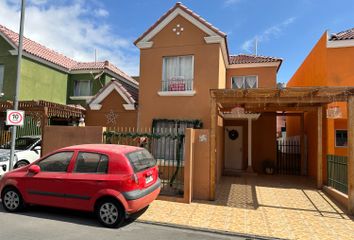 Casa en  Sendero Del Sol 449, Antofagasta, Chile