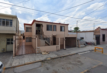 Casa en condominio en  Muzquiz, Zona Centro, Saltillo, Coahuila De Zaragoza, México