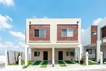 Casa en  Hacienda La Luz, Av. Chulavista, Santiago De Querétaro, Querétaro, México