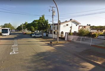 Casa en  Profesor Marcial Ordóñez, Sinaloa, Los Mochis, Sinaloa, México