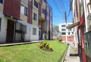 Departamento en  Conjunto Habitacional Pontevedra Chillogallo, Julian Estrella, Quito, Ecuador