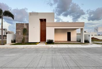 Casa en  Fraccionamiento Rio Del Dorado, Córdoba, Km 115, Boca Del Río, Veracruz, México