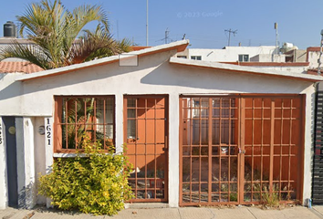 Casa en  Parque Cimatario 1620, Fundadores, 76117 Santiago De Querétaro, Qro., México