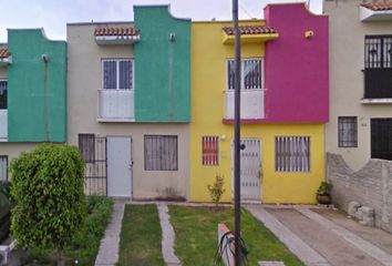 Casa en  Calle Venus, Fraccionamiento Privadas Del Sol, Michoacán, México
