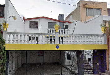 Casa en  Paseo De Las Palomas 135, Las Alamedas, Ciudad López Mateos, Estado De México, México