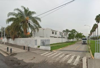 Casa en condominio en  Calle Diamante, Tlajomulco De Zúñiga, Jalisco, México