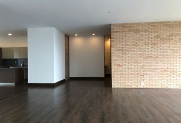Apartamento en Los Balsos, Medellín