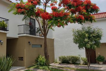 Condominio horizontal en  Lomas De La Selva, Cuernavaca, Morelos