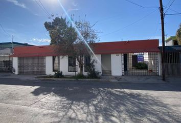 Casa en  Las Puentes 4to Sector, San Nicolás De Los Garza, Nuevo León, México