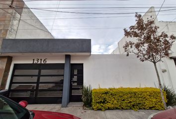 Casa en  La Purísima, Guadalupe, Guadalupe, Nuevo León