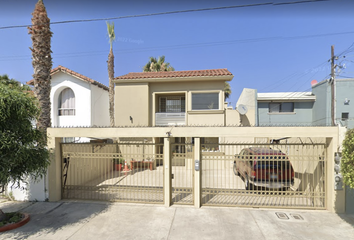 Casa en  Del Volcán, Playas, Costa De Oro, Tijuana, Baja California, México