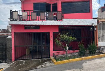Casa en  Av. Del Centro 4, Ampliacion La Quebrada, Cuautitlán Izcalli, Estado De México, México