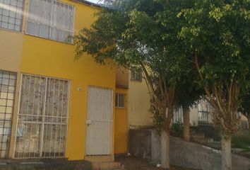 Casa en fraccionamiento en  La Loma, Morelia, Morelia, Michoacán