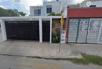 Casa en  Calle 81, Ampliación Tixcacal Opichen, Mérida, Yucatán, México