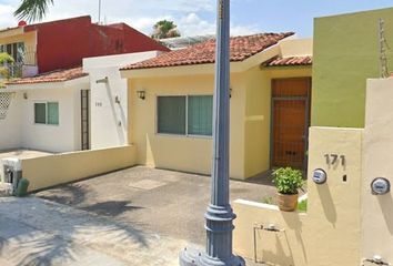 Casa en  Río Rhin 171, Fovissste 100, Fluvial Vallarta, Puerto Vallarta, Jalisco, México