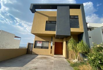 Casa en condominio en  Pitahayas 4, Zibatá, Querétaro, México