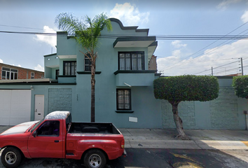 Casa en  José María Llorente 135, Agua Clara, Morelia, Michoacán, México