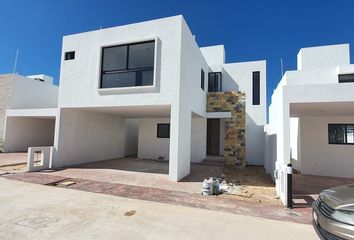 Casa en fraccionamiento en  Conkal, Yucatán, México