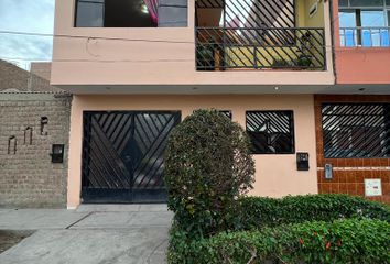 Casa en  2v5p+r6g, Callao 15112, Perú