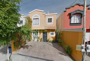 Casa en  Av Isaba 573, Villa Rdcial Del Prado, Villas Residencial Del Prado, Mexicali, B.c., México